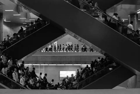 Metrô / Hora do rush